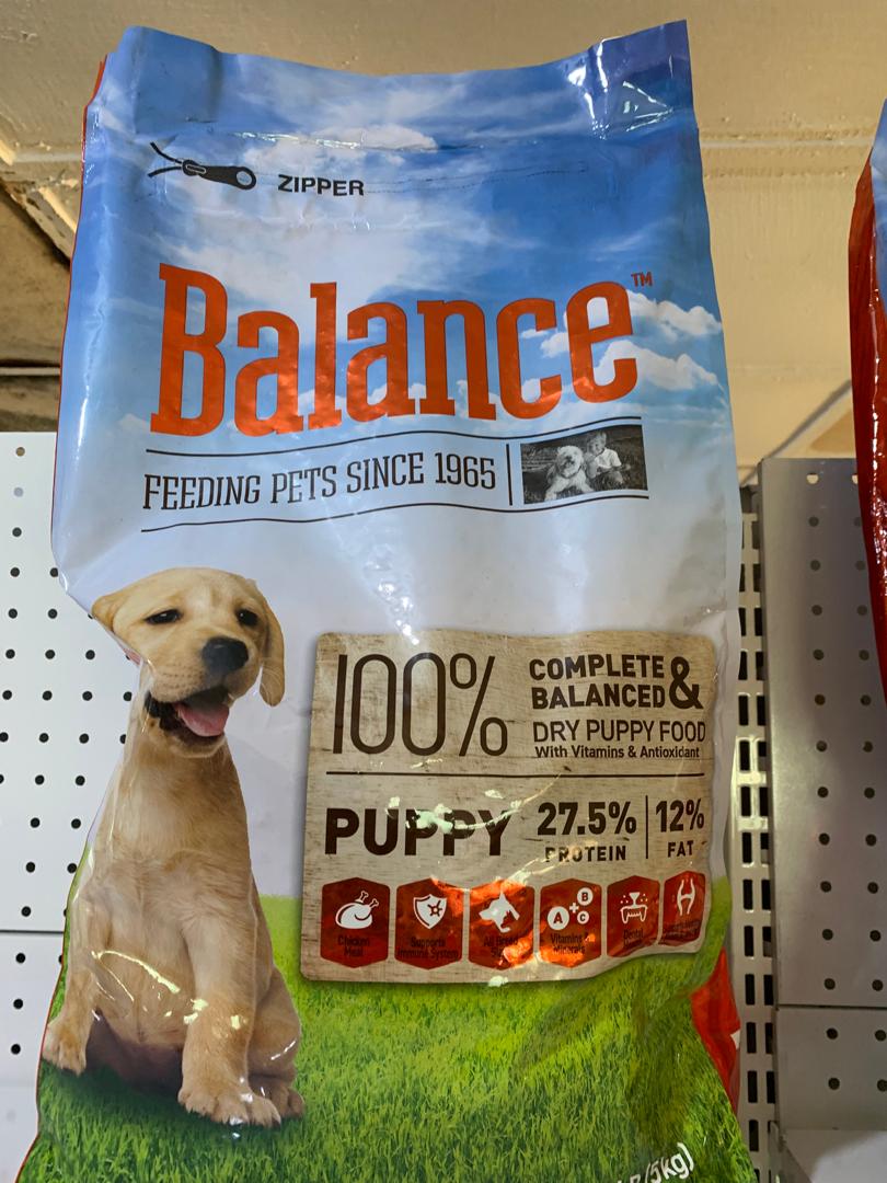 26 - COMPLETE BALANCE DRY PUPPY FOOD